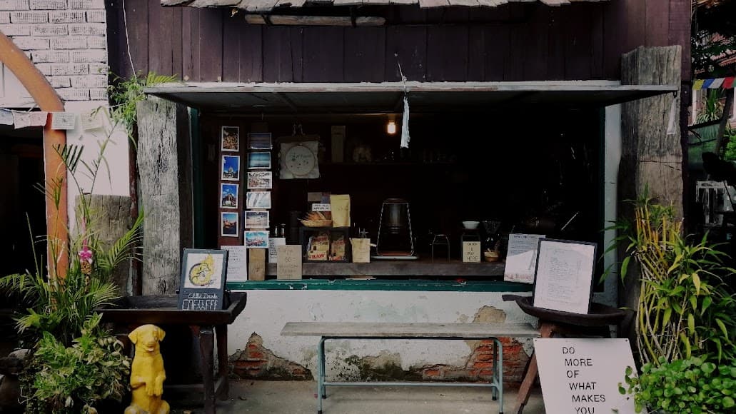 NOWHERE COFFEE BREWERS